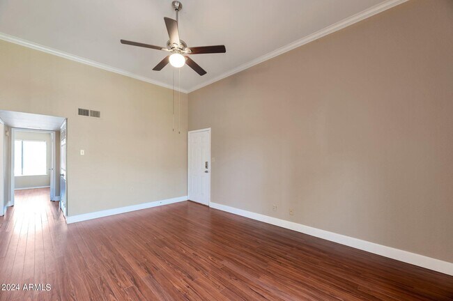 Photo - 3600 Hayden Rd Unidad 2814