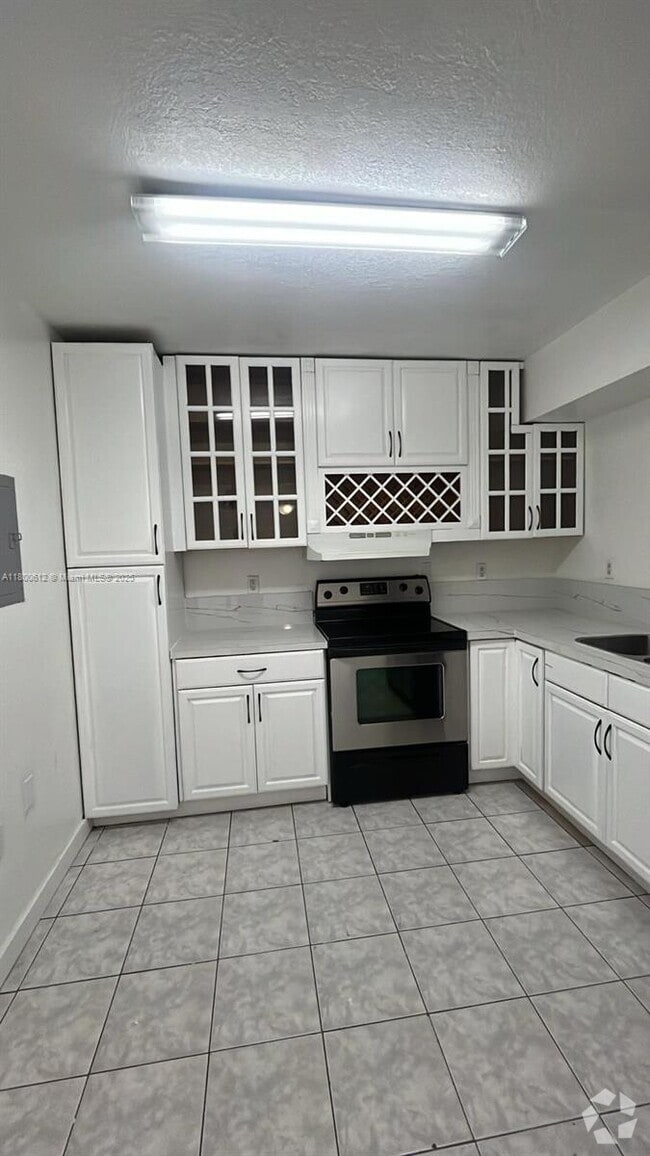 Building Photo - 15420 SW 81st Circle Ln Unit 37 Rental