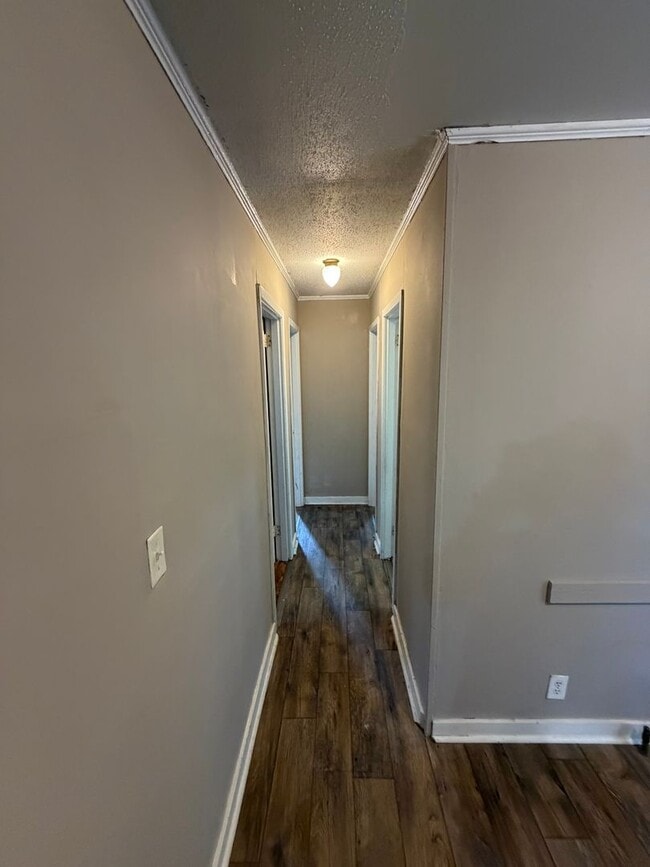 Photo - 4 bed 1 bath home