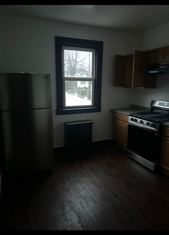 192 Vermont Ave Unidad 1st Floor
