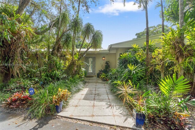 Photo - 6630 SW 102nd St