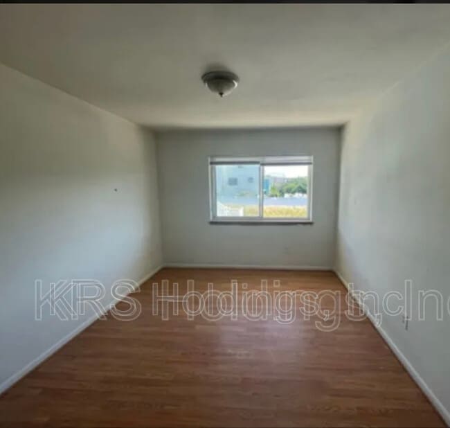 Photo - 776 W Ocean View Ave Condo Unit D