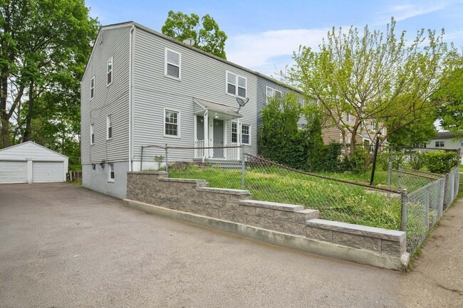 Photo - 15 Vernon Terrace Apartment