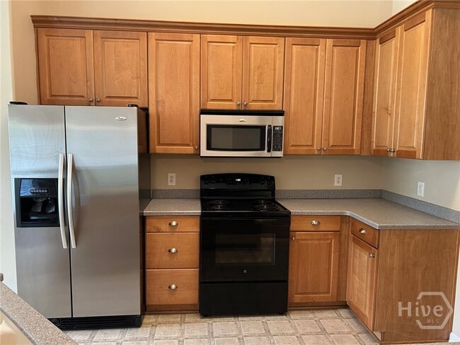 Photo - 168 Carlisle Way