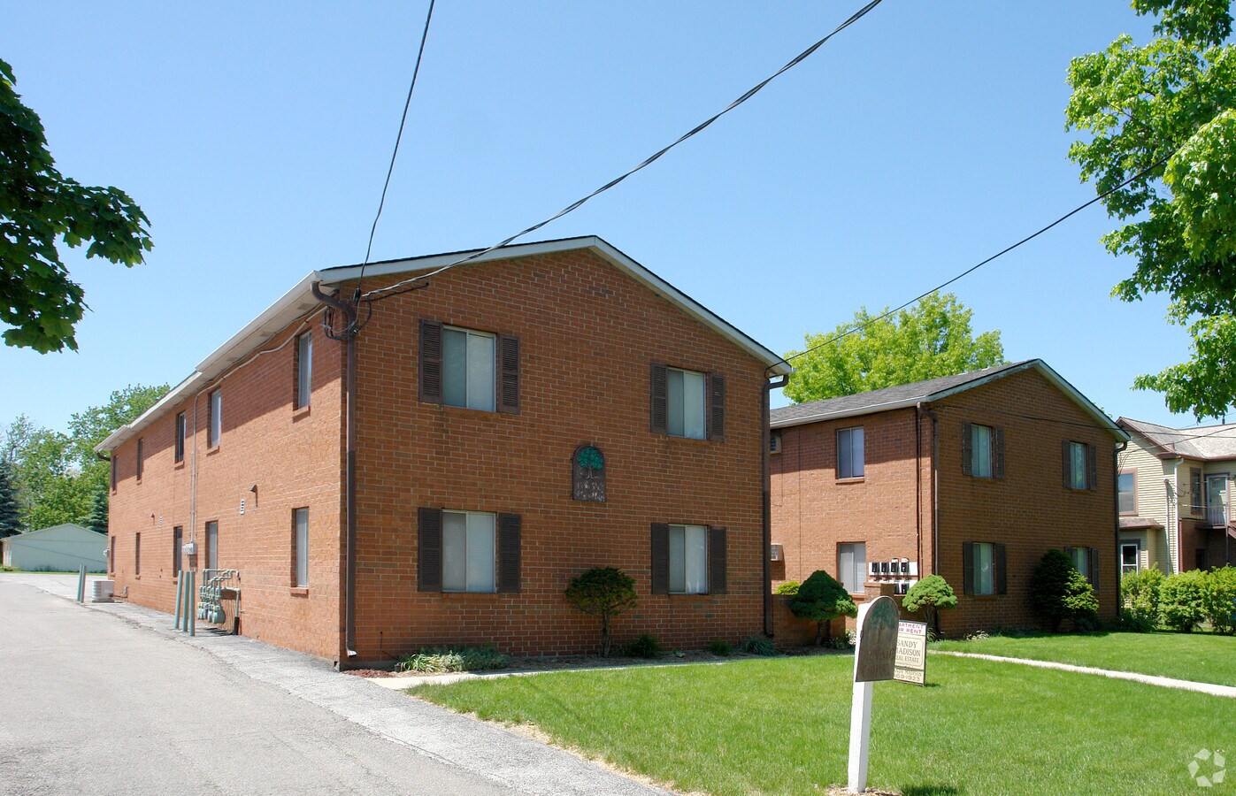 Photo - 226 S Sandusky St Apartamentos