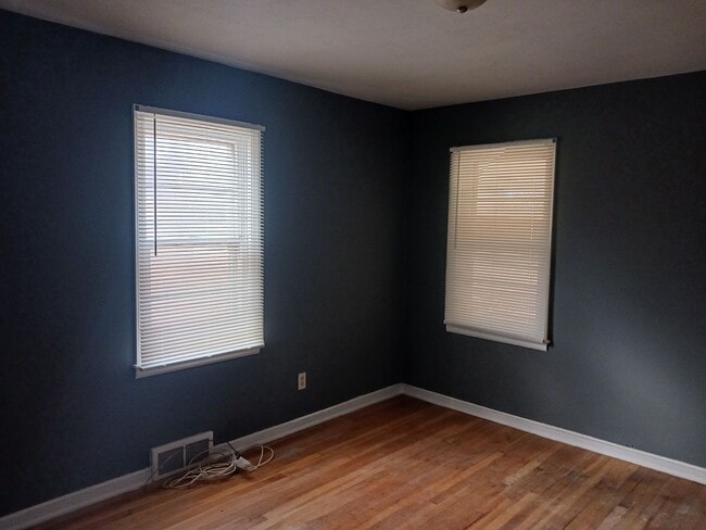 Photo - 2500 N 47th St