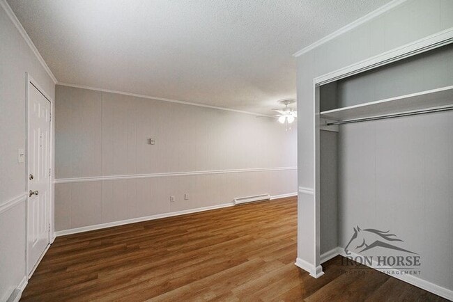 Photo - 550 Macon Hwy