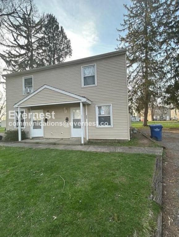 Photo - 685 Valerie Ln