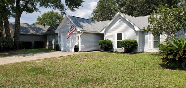 109 Meadowbrook Ct