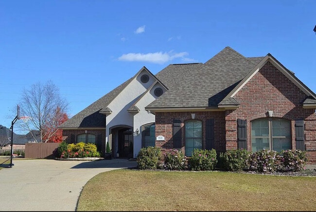 Photo - 9525 Rochel Dr House