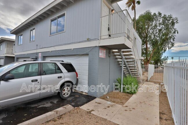 Photo - 6653 N 27th Ave