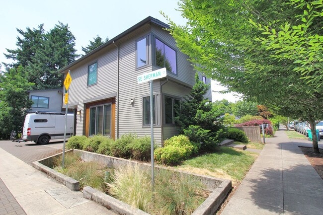 Photo - 2273 SE 77th Ave