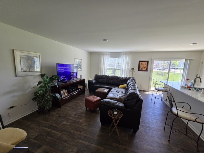 1801 Turtle Creek Dr