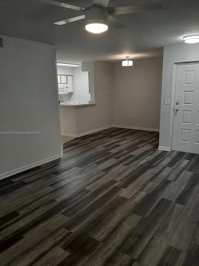 Photo - 2881 N Oakland Forest Dr Unit 103
