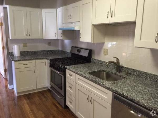 Building Photo - 1125 Chestnut St Unit #1 Rental