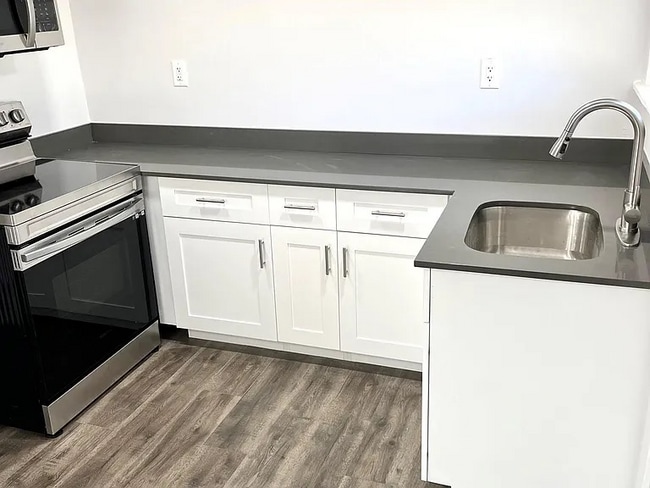 Photo - 3355 SW 23rd Terrace