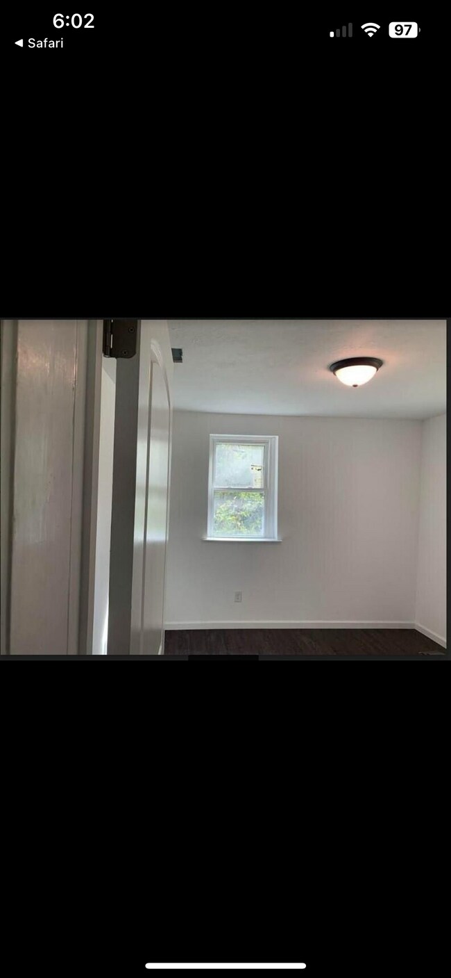 Photo - 1586 Lee Beard Way