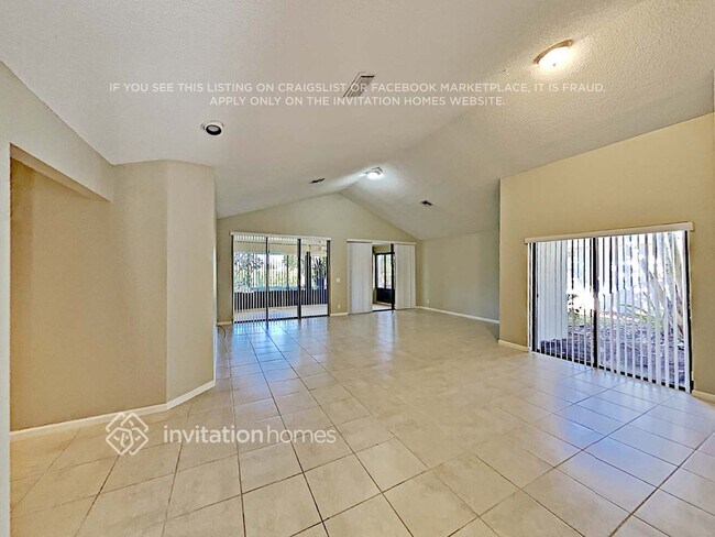Photo - 132 Coventry Pl