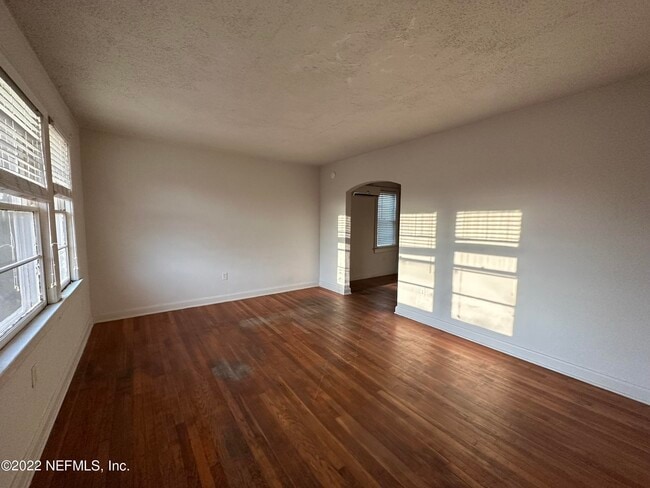 Photo - 1641 Larue Ave Unidad 2