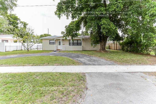 Building Photo - 241 N 69th Ave