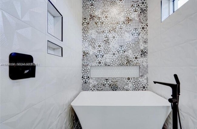 Photo - 3904 SW 137th Ct