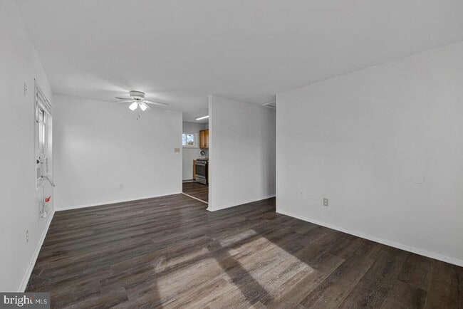 Photo - 908 Shelby Dr