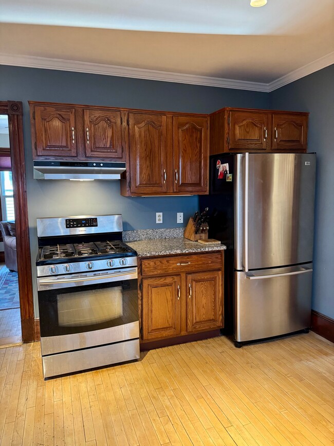 Photo - 175 Maple St