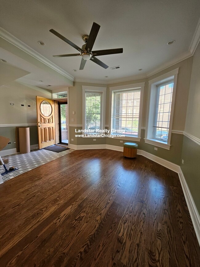 4632 N St Louis Ave Condo Unit 1 Condo for Rent in Chicago, IL