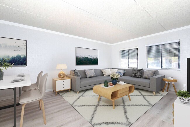 Photo - Palm Desert Apartments