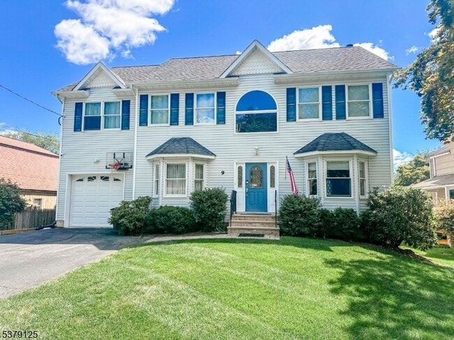 Photo - 9 Knoll Rd