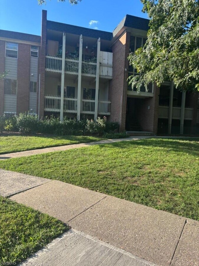 Photo - 301 Hayward St Unidad 1