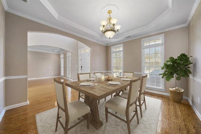 Photo - 130 Candler Ct