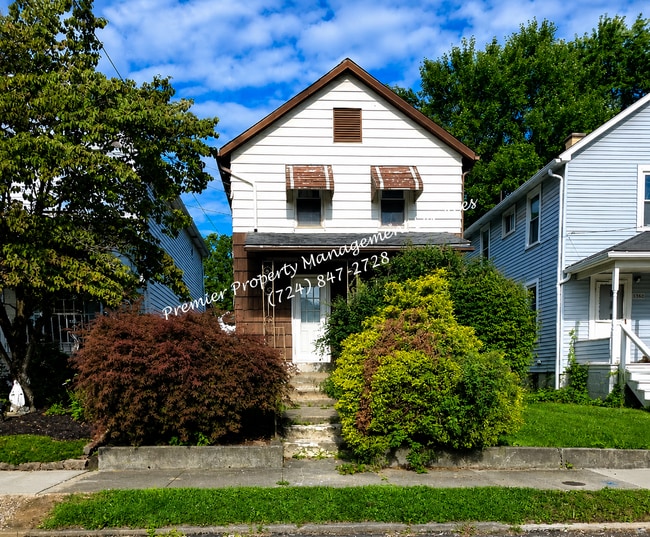 Building Photo - 3408 3rd Ave