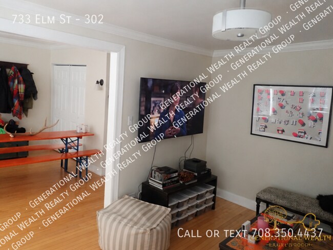 Photo - 733 Elm St Unit 302