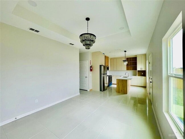 Photo - 23 Heron Ave Unit 16,14