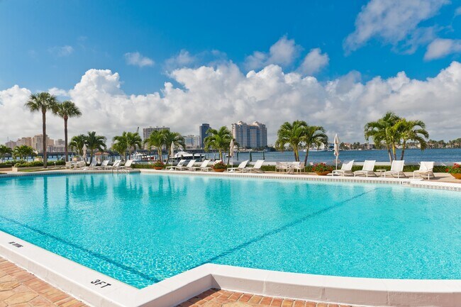 Photo - 150 Bradley Pl