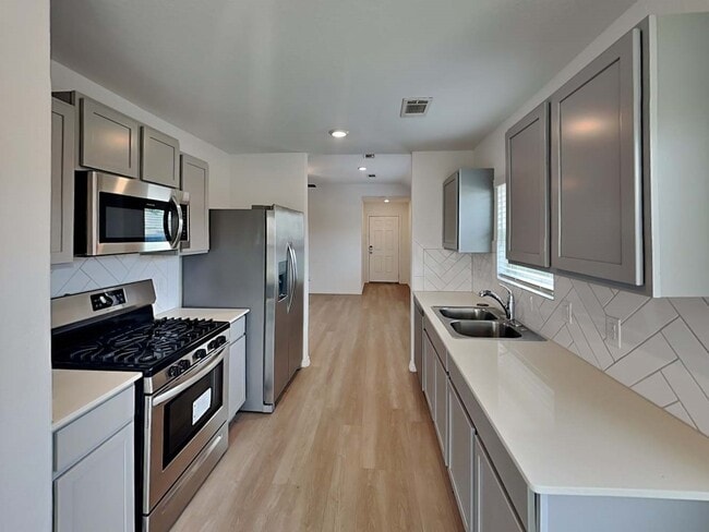 Photo - 22407 Sonora River Trce