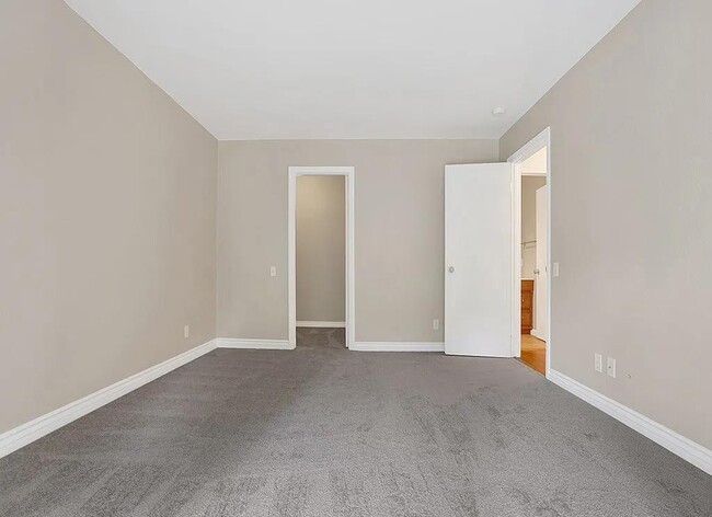 Building Photo - 16879 Bluewater Ln