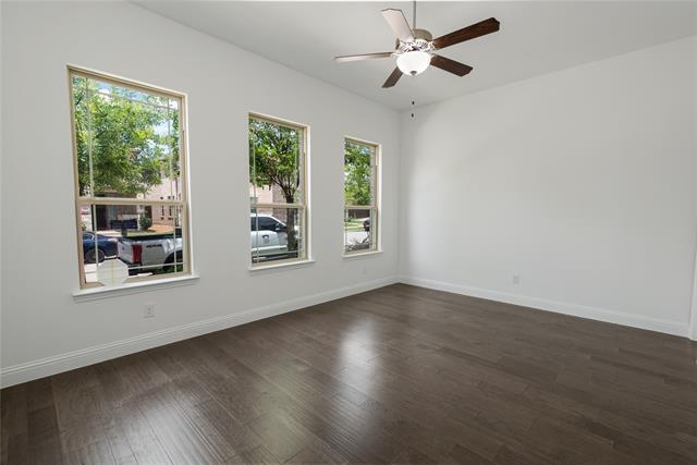 7632 Regal Ln