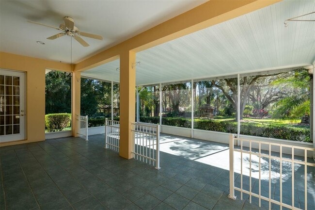 Photo - 1501 Limona Rd