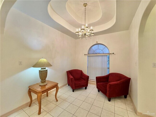 Photo - 28 S 32nd St