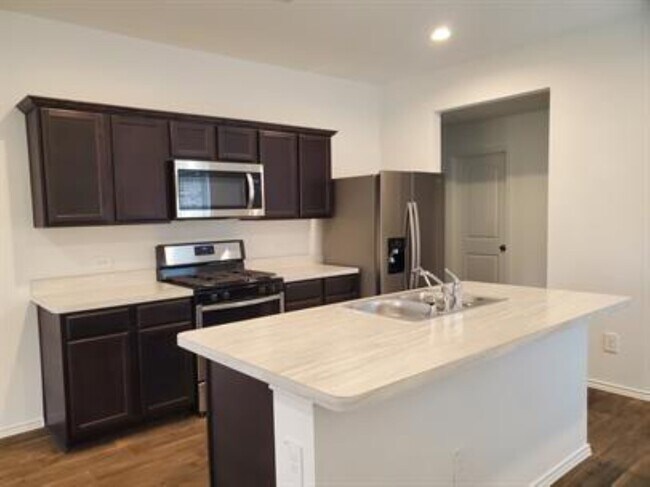 Photo - 22531 Aspen Tarn Trl