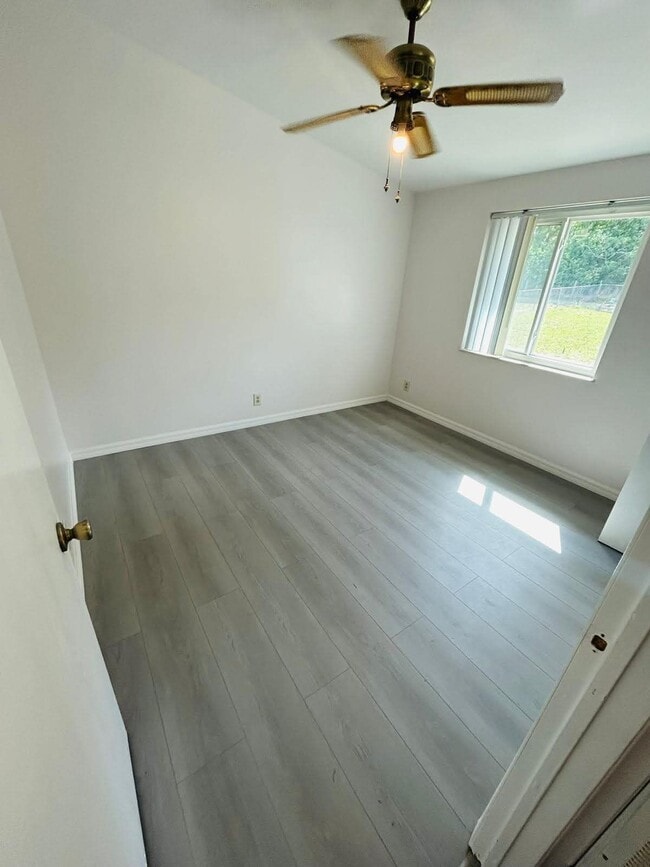 Building Photo - 207 N 10th St Unit 207 N 10th St, Davenport, FL 33837