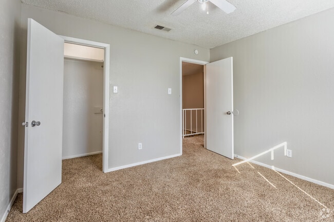 3BR, 2.5BA - 1511 SF TH - Bedroom