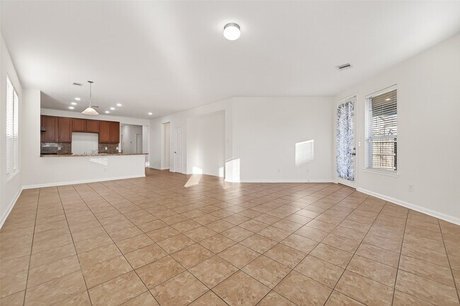 21015 Blackstone Villa Ln