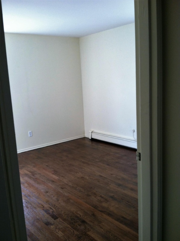 Photo - 393 Grove St