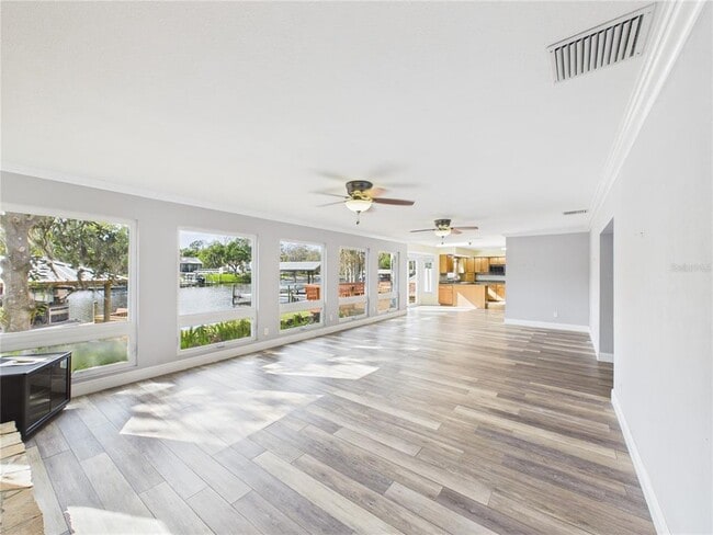 Photo - 11202 Winn Rd