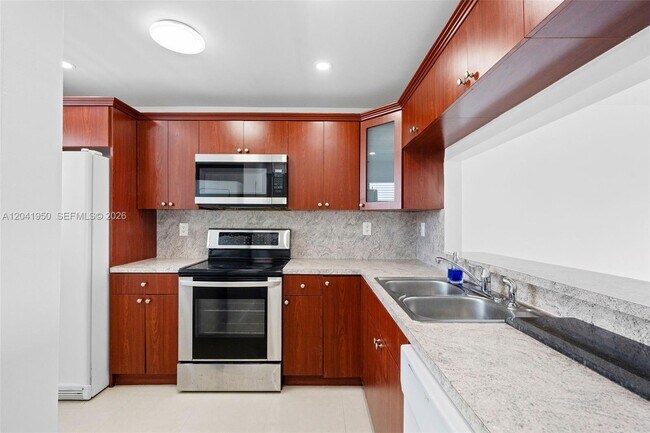 Photo - 10288 NW 9th St Cir Unit 501