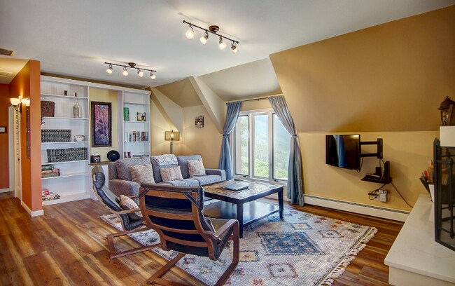 Photo - 31095 US-40 Unit Upper Cottage