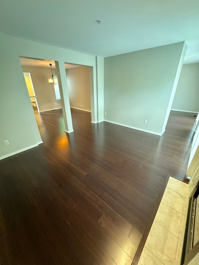 Photo - 4133 Flora Dr
